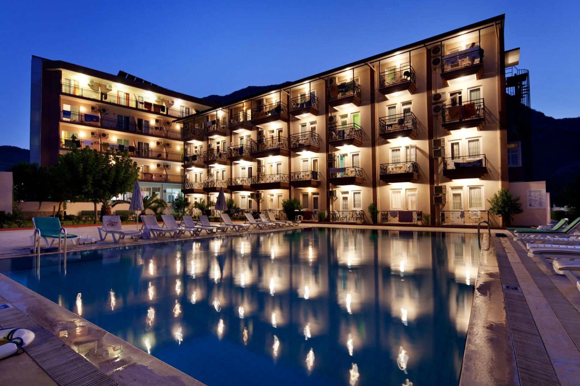 Garden Park Beldibi Hotel ภายนอก รูปภาพ